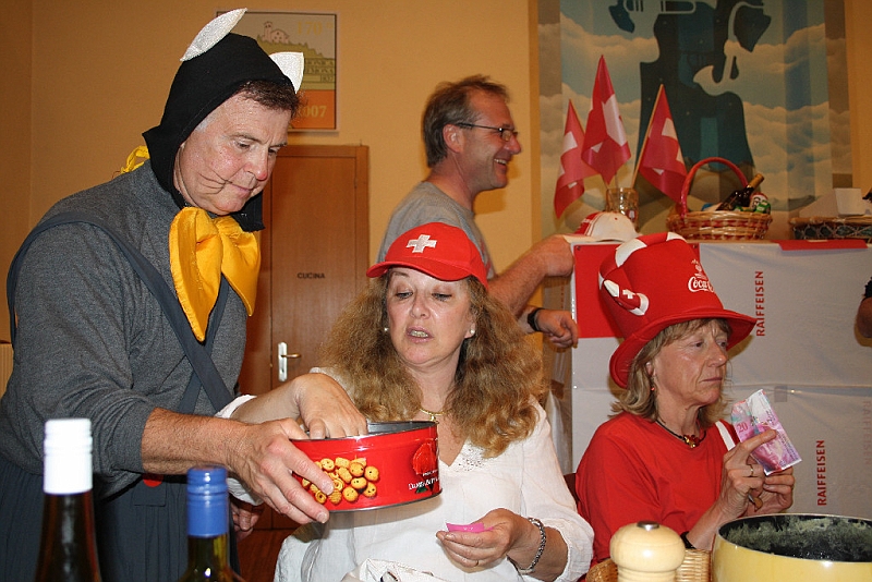 assemblea_e_cena_sociale_2011 (061).jpg